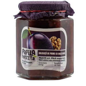 DULCEAȚĂ DE PRUNE CU NUCĂ